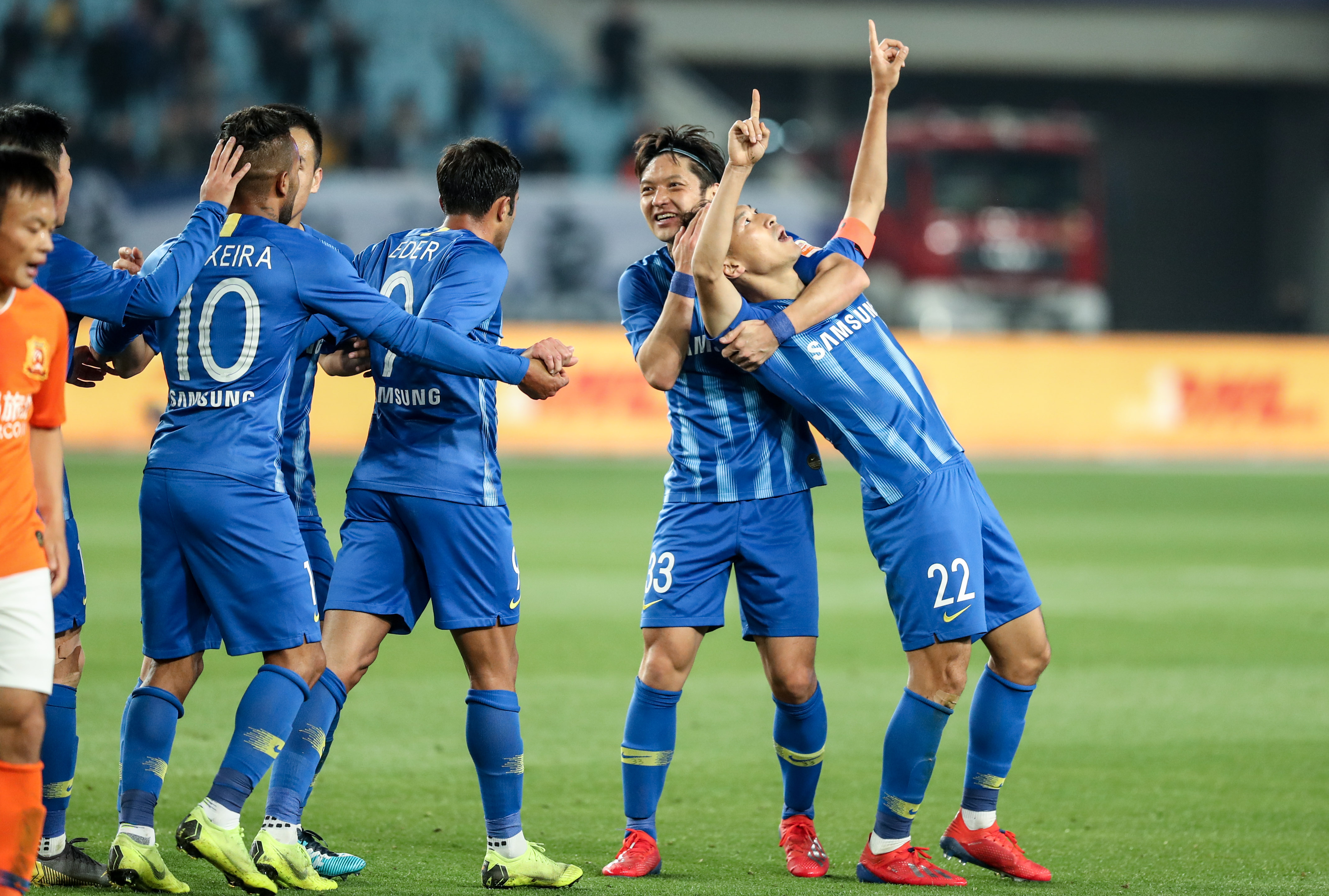的上升曲线