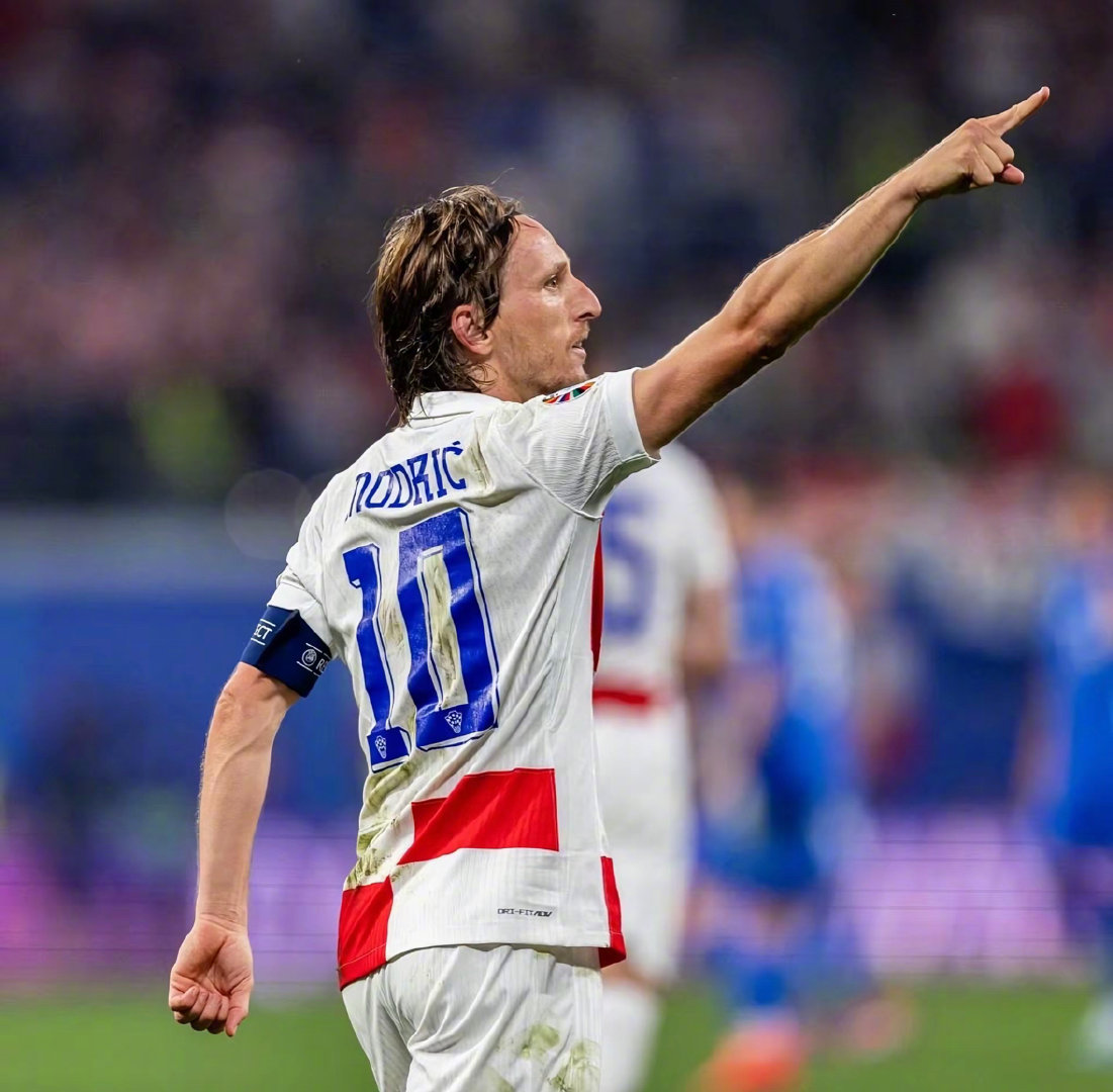 狼队能否复仇WB，拿到大场六连胜？DRG背靠背迎战A组第1，看好DRG！