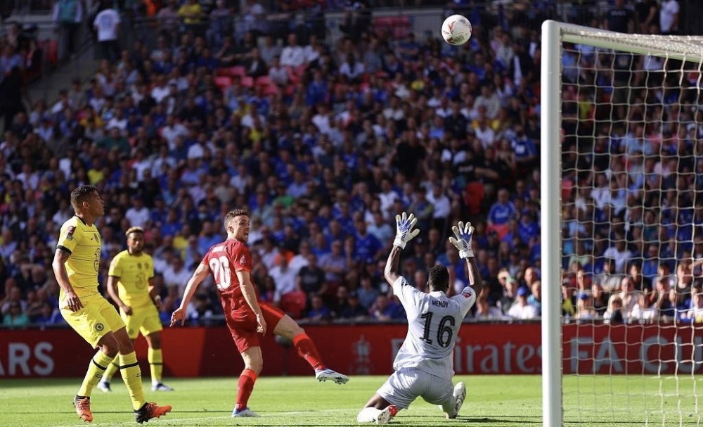 裁判尽力了？东契奇19分带不动！詹姆斯正负值-16拖后腿，罚球悬殊