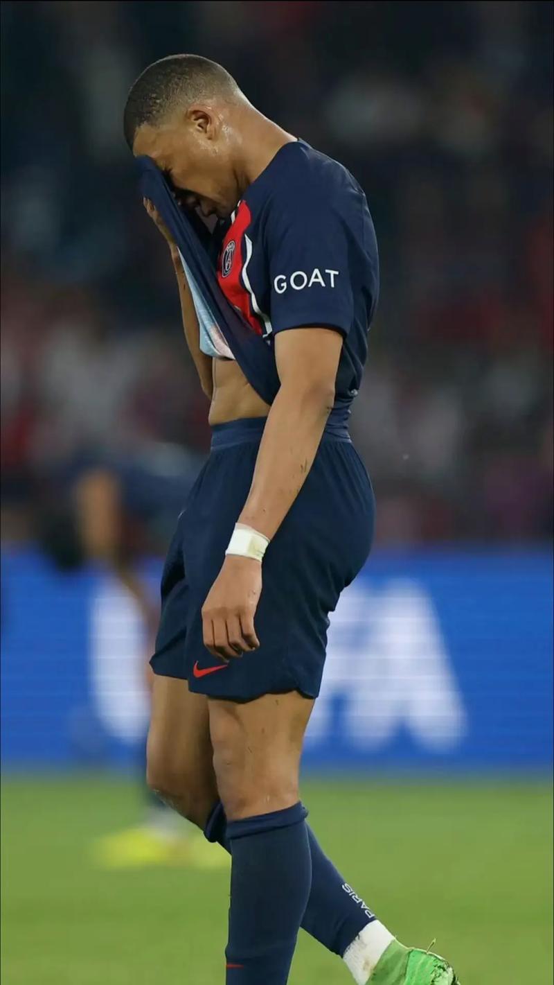 平均可活动距离仅3.28米，哲凯赖什是英超被盯防最严密的球员